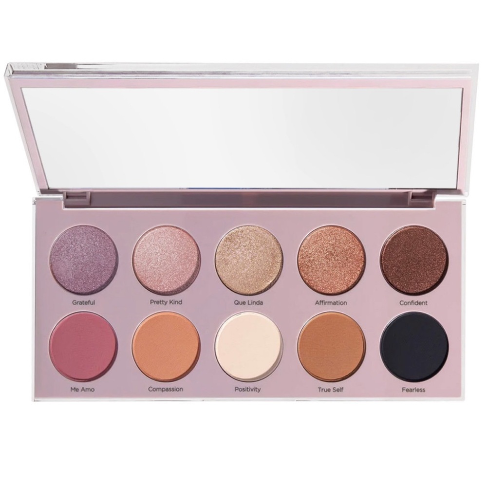 Dominique Cosmetics Essential Palette Multi Use Eyeshadow Highlighter Bronzer